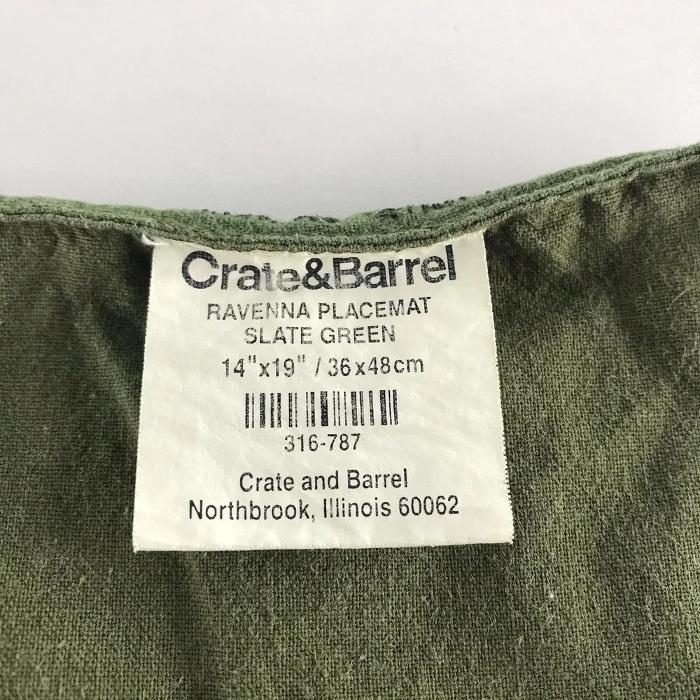 Crate & Barrel Set Of 4 Rectangle Cotton Placemats‎ Green Silver Diamond Pattern